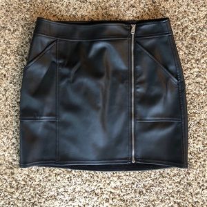 EXPRESS “pleather” skirt size 8!!! NEVER WORN